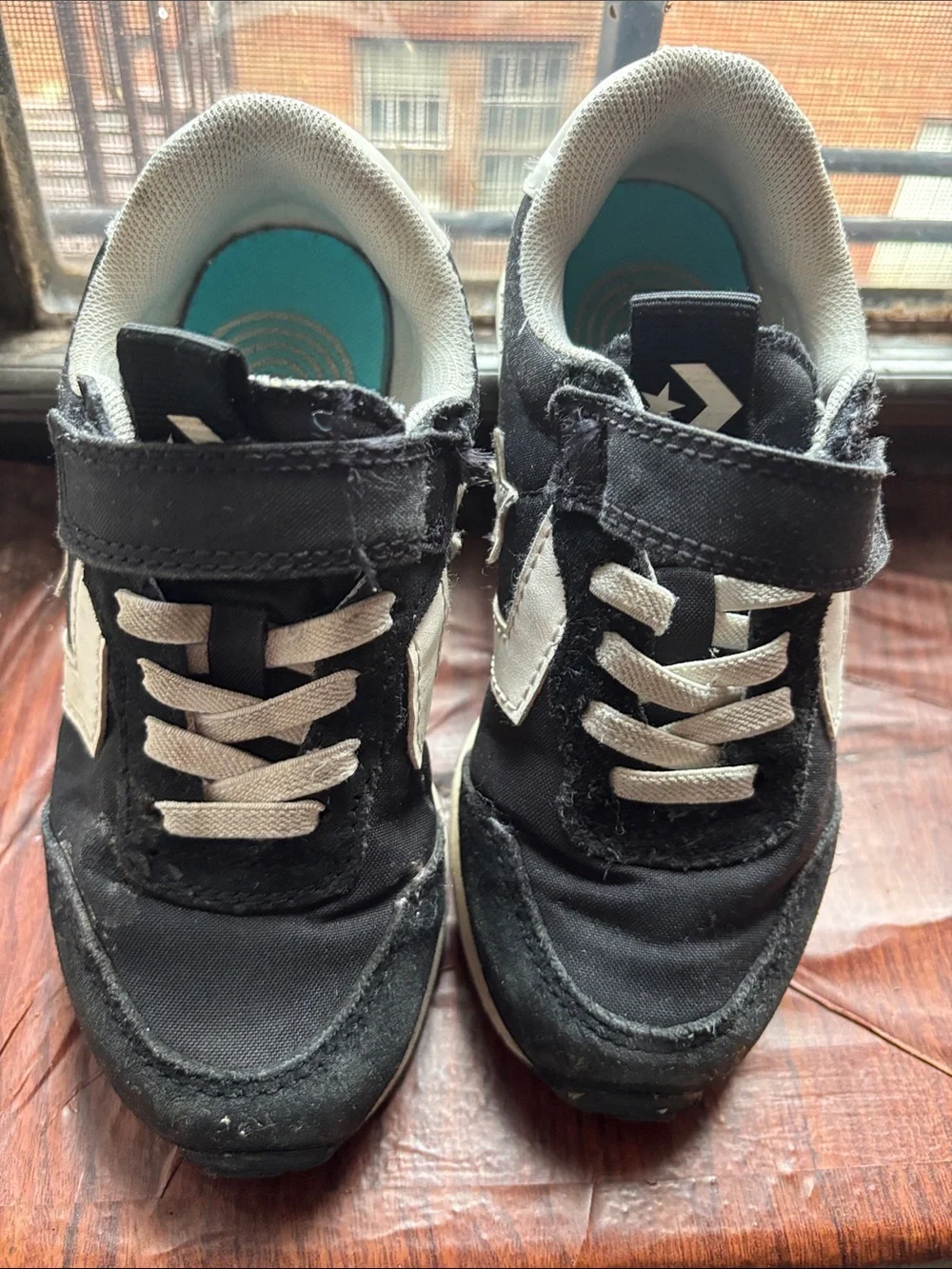 Converse Kids Black and White Velcro Low-Top Sneakers